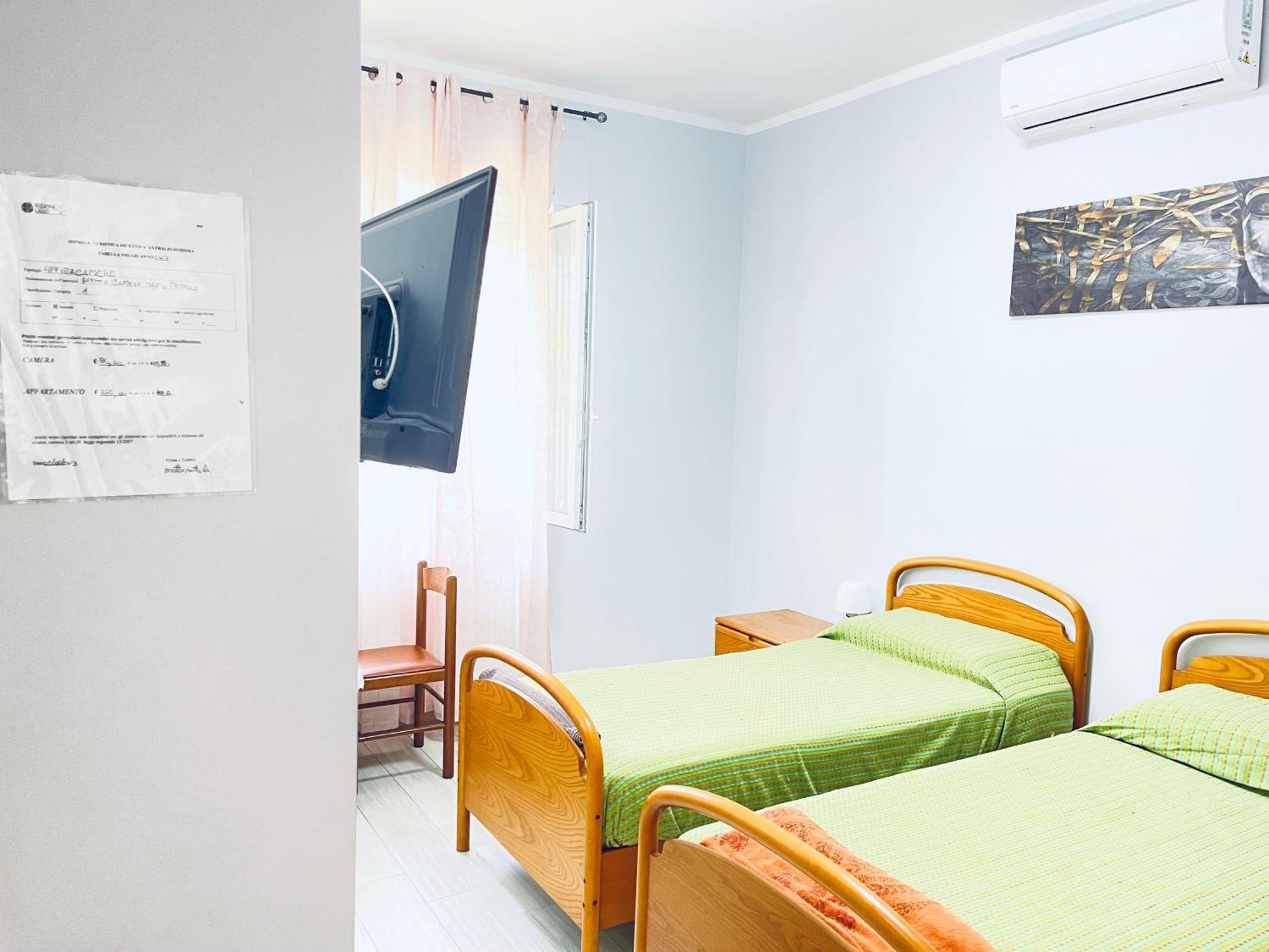 Affitta Camere Mattia Mottola Fiumicino Ngoại thất bức ảnh